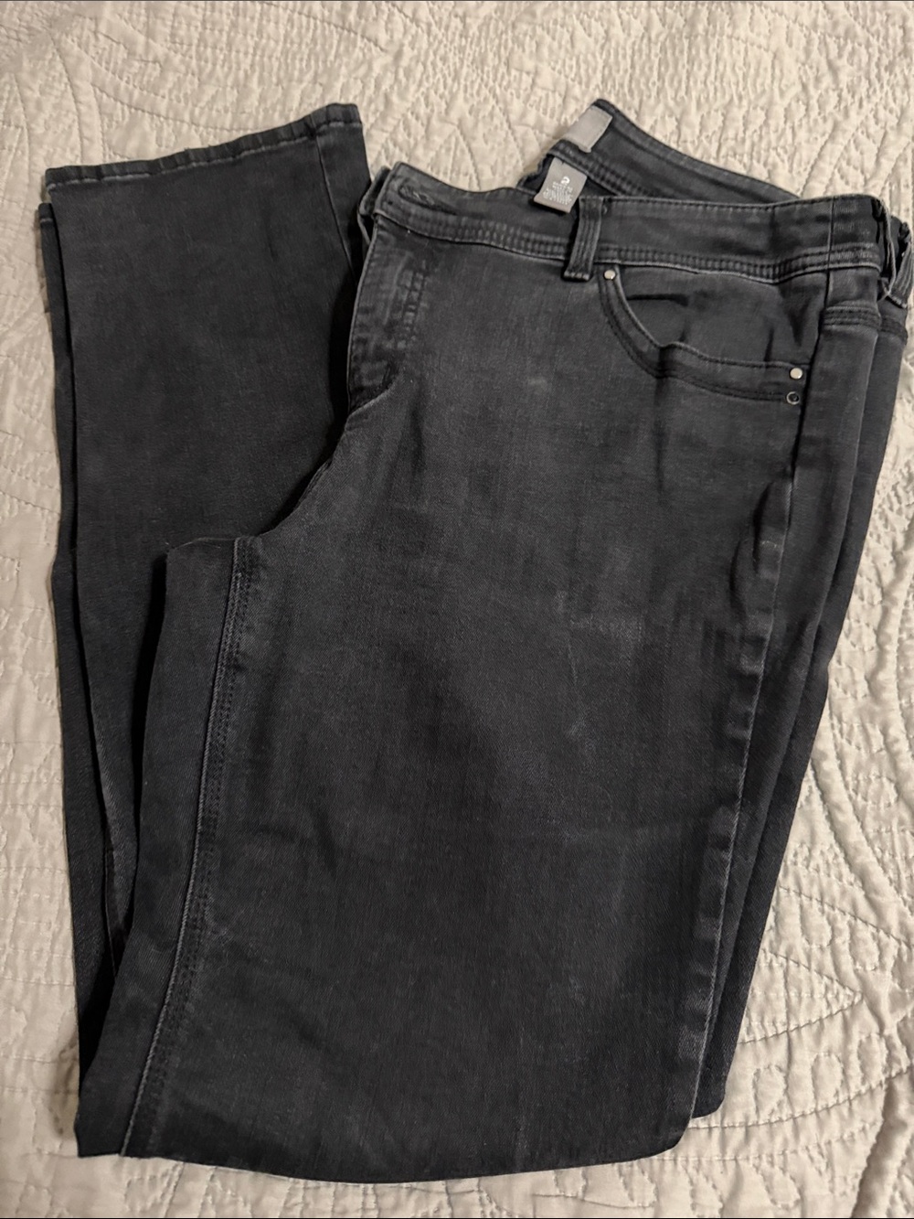 Chicos so slimming black jeans size 2/12